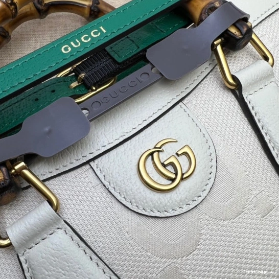 First bag ru tote GUCCI Diana bag small 0817